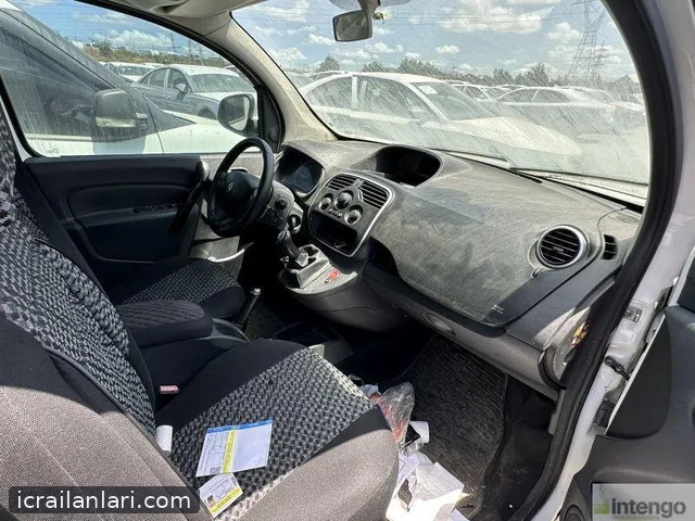 Satılık Renault Kangoo 2017 - İstanbul Maltepe ilan görseli 8