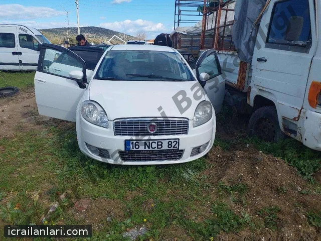 Satılık Fiat Linea 2014 - İzmir Çeşme ilan görseli 2