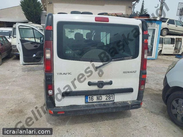 Satılık Renault Trafic 2015 - Bursa İnegöl ilan görseli 2