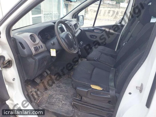 Satılık Renault Trafic 2015 - Bursa İnegöl ilan görseli 7