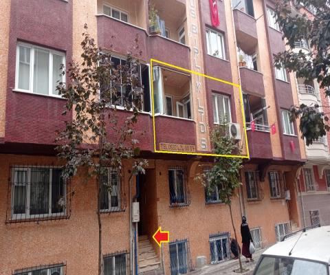 İstanbul Sultangazi Satılık Konut - 5.500.000 TL