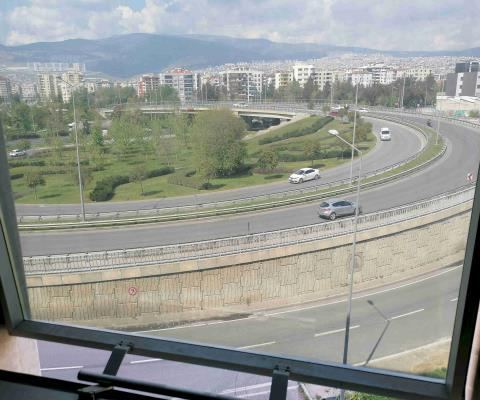 İzmir Bornova Satılık Dükkan - 3.300.000 TL