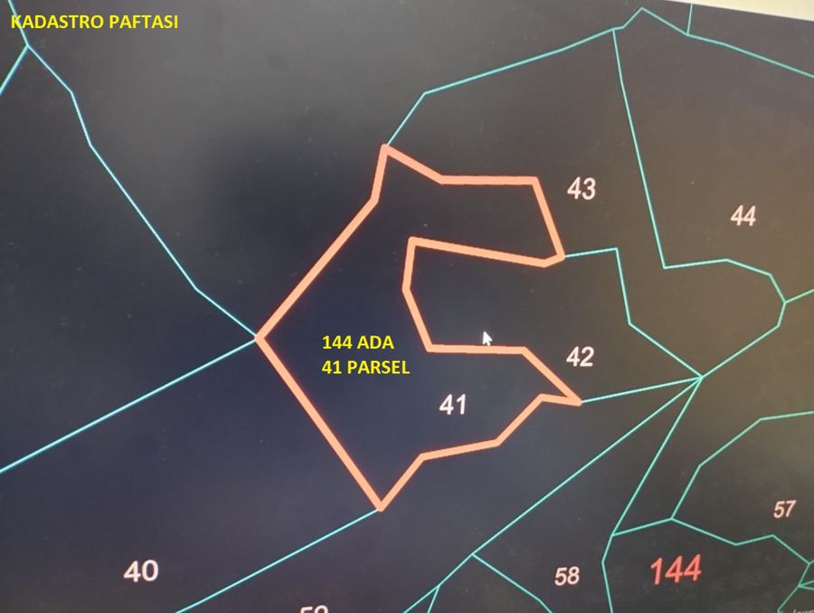 İzmir Bayındır Satılık Arsa - 3.352,83 m² - 875.000 TL