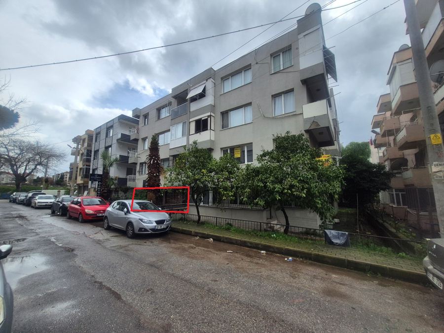 İzmir Buca Satılık Dükkan - 4.235.000 TL