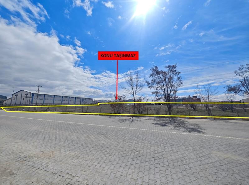 Van Tuşba Satılık Arsa - 32.678 m² - 71.000.000 TL