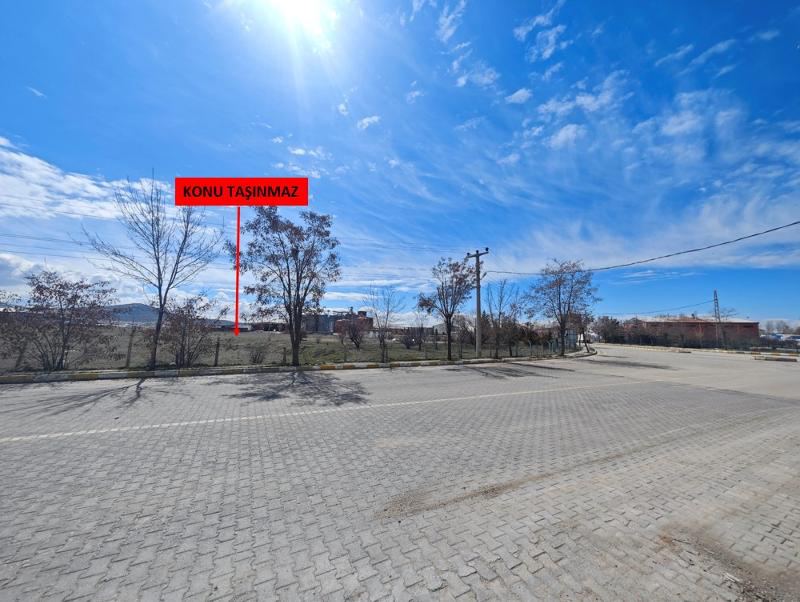 Van Tuşba Satılık Arsa - 32.678 m² - 71.000.000 TL
