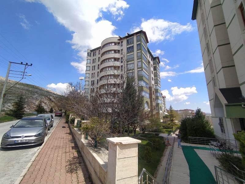 Elazığ Merkez Satılık Konut - 5.500.000 TL