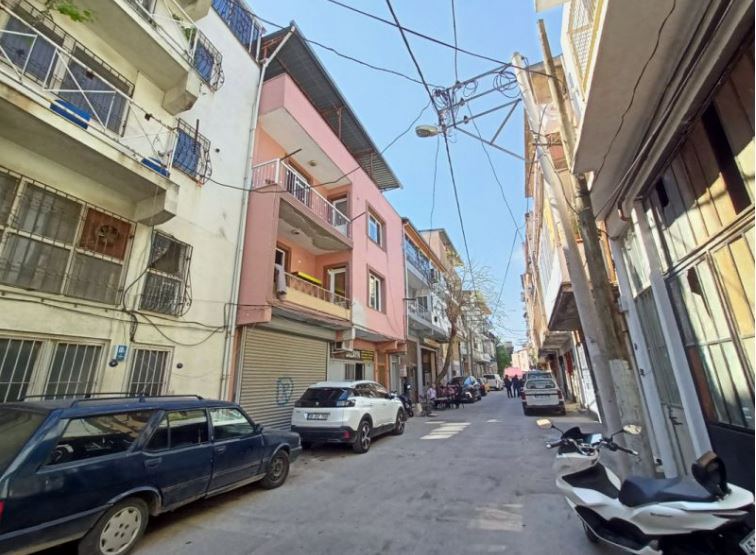 İzmir Karabağlar Satılık Konut - 9.680.000 TL