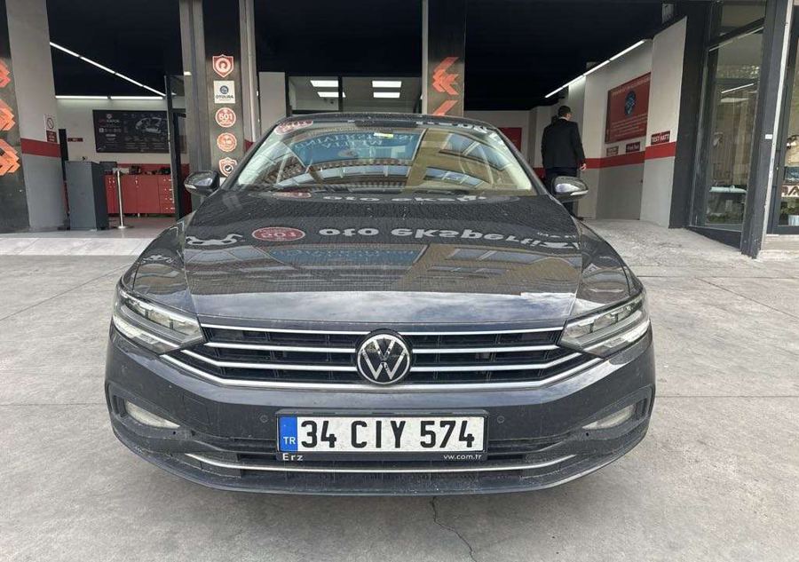 İstanbul Ümraniye Satılık Volkswagen Passat 2021 - 2.500.000 TL