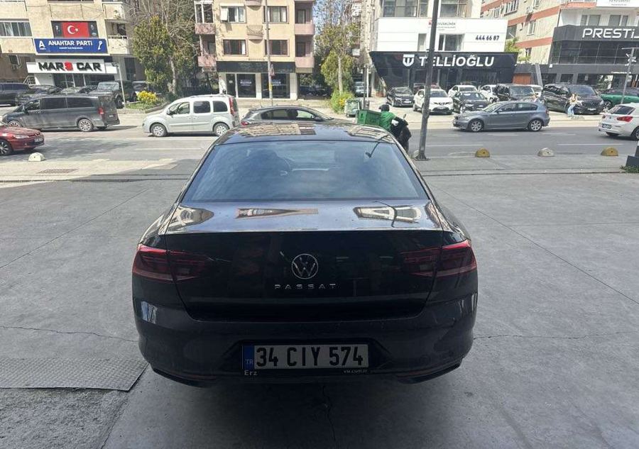 İstanbul Ümraniye Satılık Volkswagen Passat 2021 - 2.500.000 TL