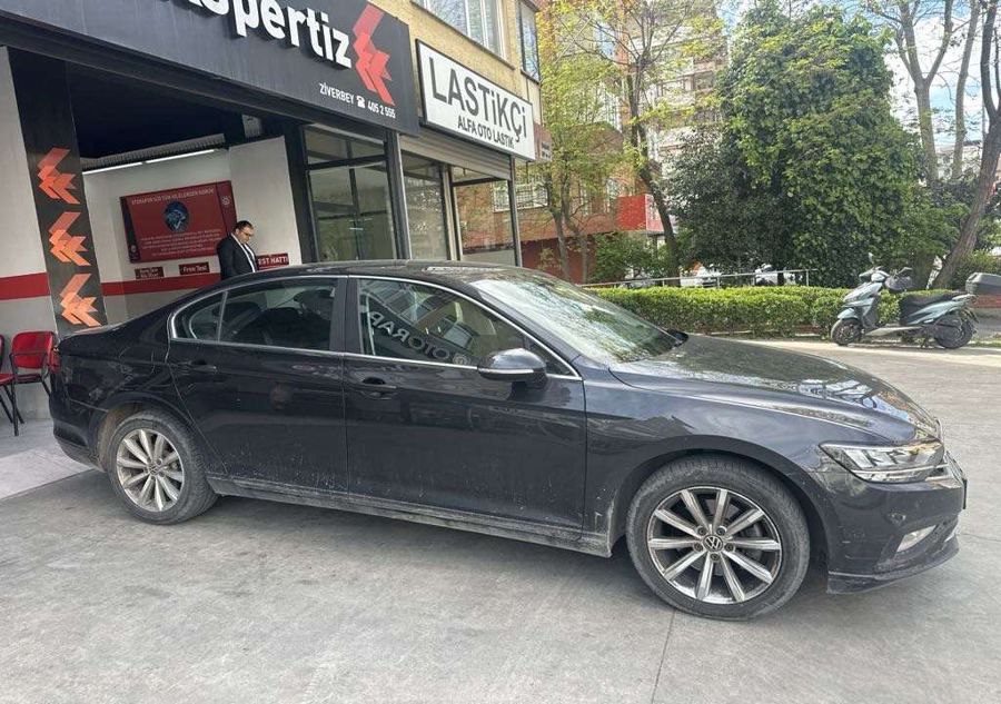İstanbul Ümraniye Satılık Volkswagen Passat 2021 - 2.500.000 TL