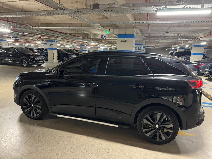 İstanbul Ümraniye Satılık Peugeot 3008 2023 - 2.400.000 TL
