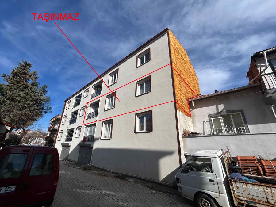 Uşak Merkez Satılık Konut - 3.750.000 TL