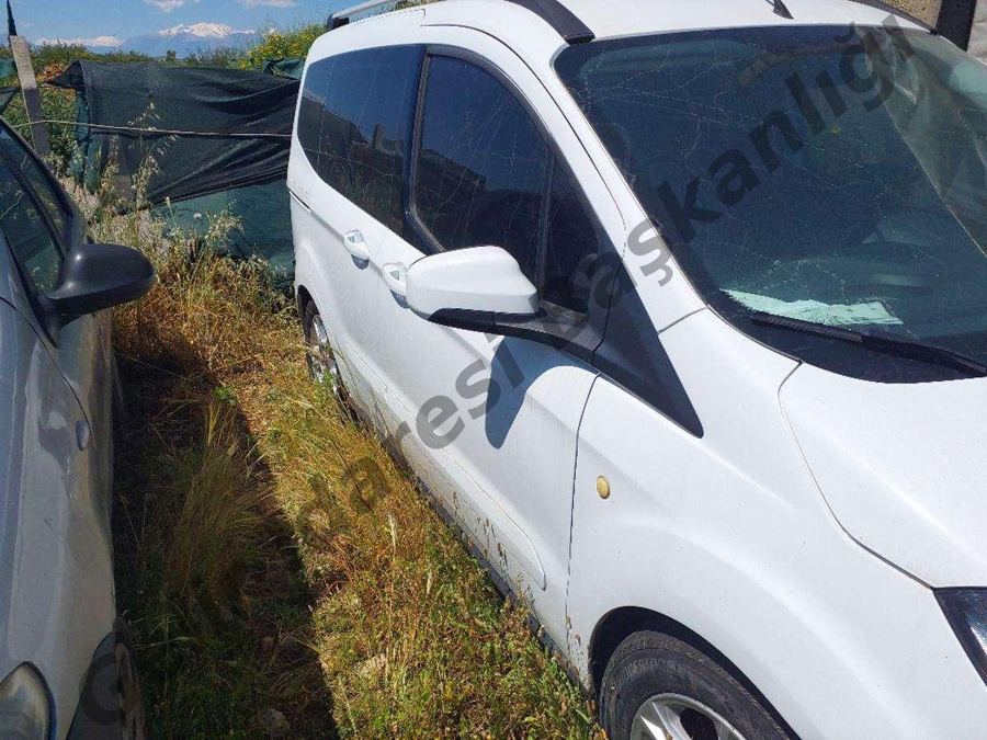 Antalya Muratpaşa Satılık Ford Tourneo 2022 - 1.000.000 TL